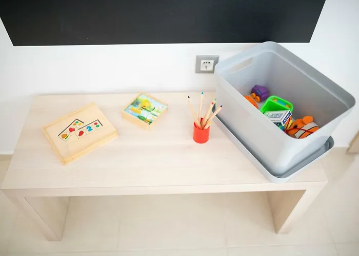 Hisa Urska * 罗格坡曼戈唐