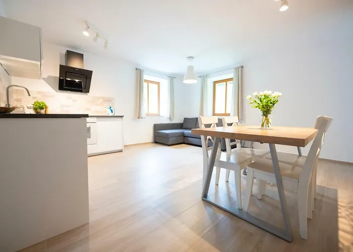 Hisa Urska Log pod Mangartom