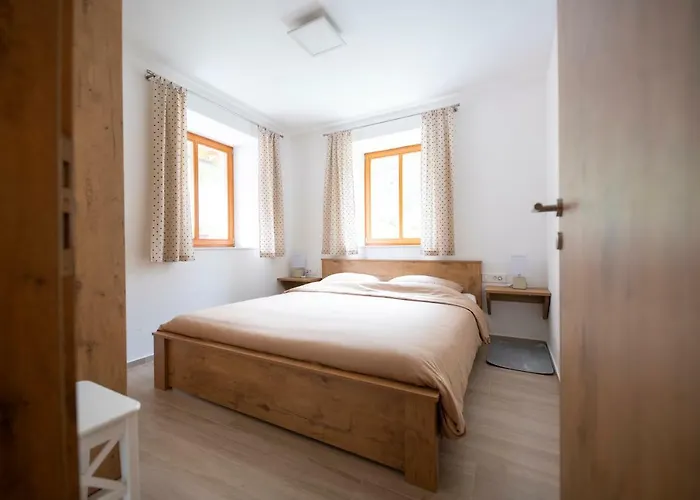 Hisa Urska Apartamento *