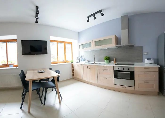 Apartment Hisa Urska